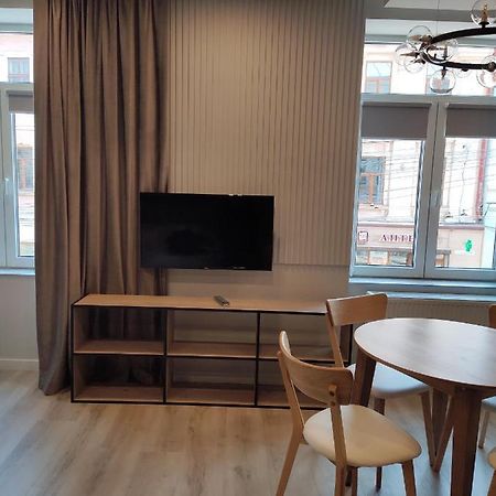Czernowitz Deluxe Apartments ภายนอก รูปภาพ