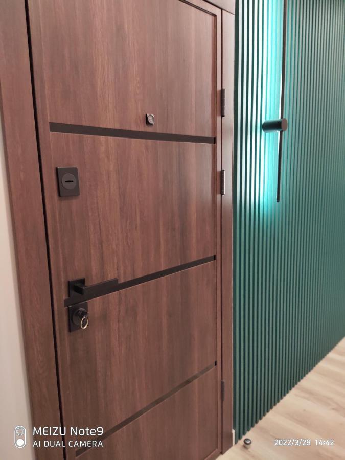 Czernowitz Deluxe Apartments ภายนอก รูปภาพ