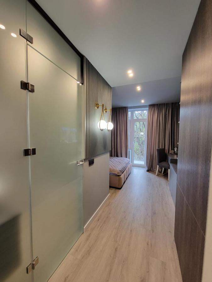 Czernowitz Deluxe Apartments ภายนอก รูปภาพ
