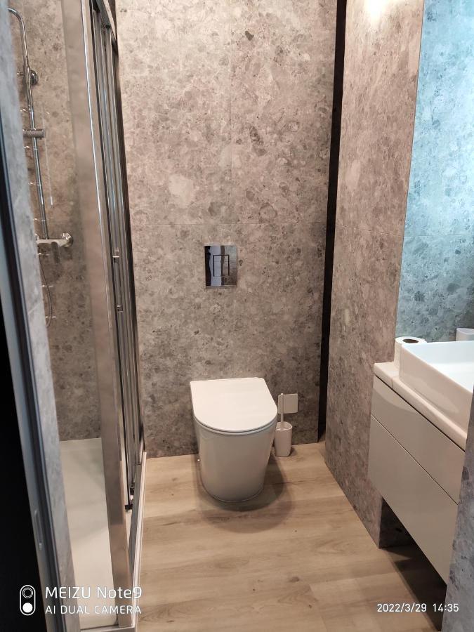 Czernowitz Deluxe Apartments ภายนอก รูปภาพ