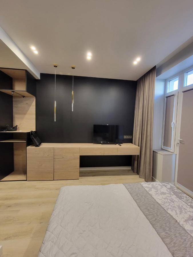 Czernowitz Deluxe Apartments ภายนอก รูปภาพ