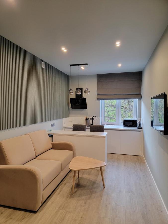 Czernowitz Deluxe Apartments ภายนอก รูปภาพ